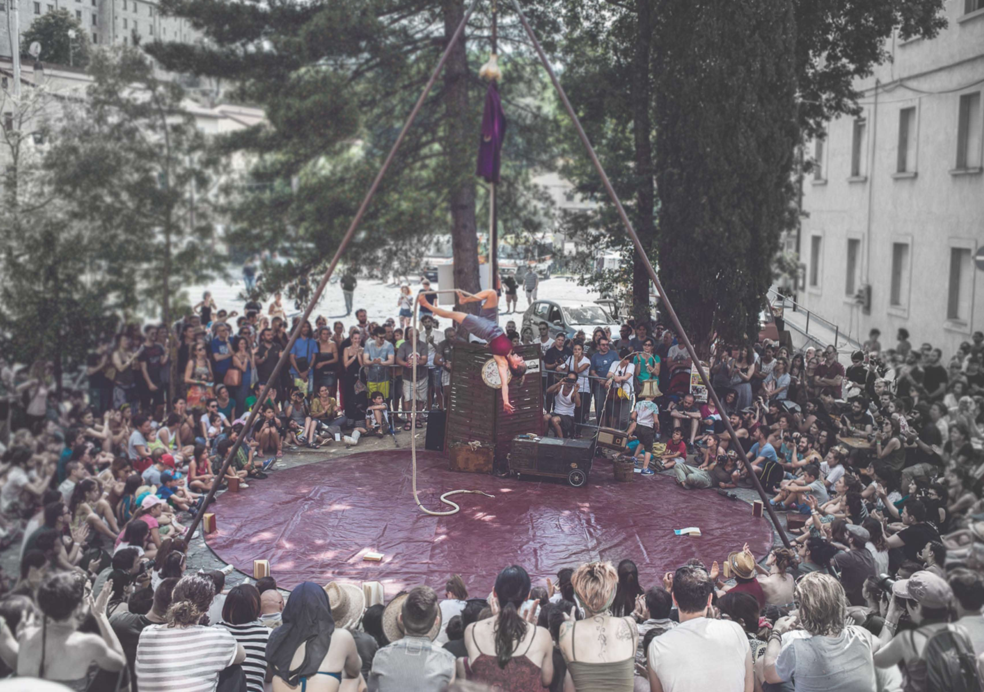 Laboratorio di circo per bambini e ragazzi